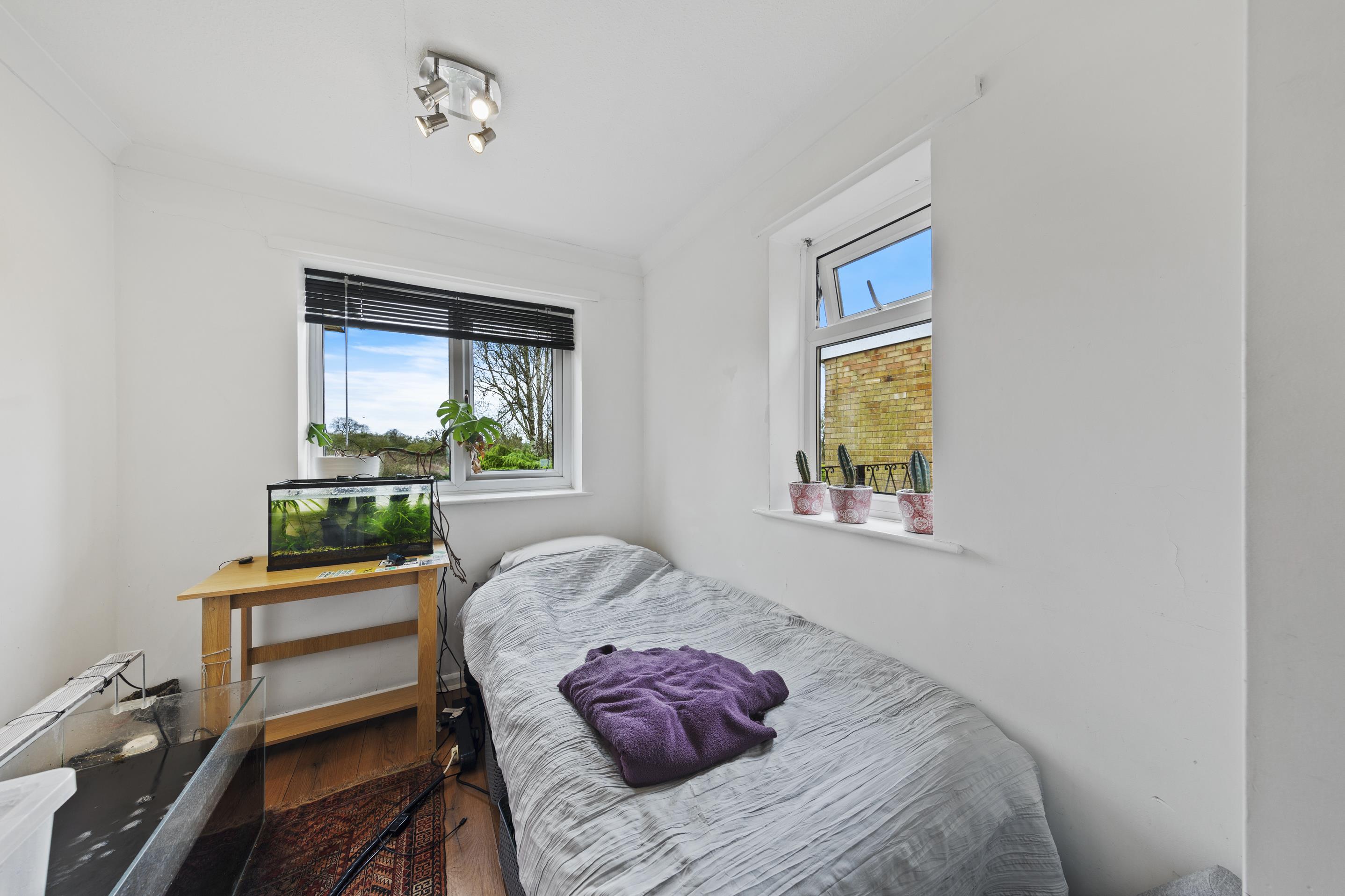 Addington Road, Irthlingborough Simpson & Partners